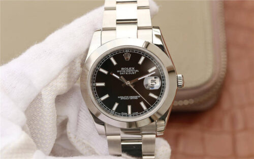 Best EW Factory Replica Rolex Datejust M126300-0011 Stainless Steel Strap For Sale - Replica Watch Wholesale