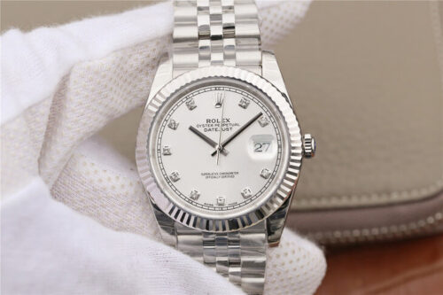 Best EW Factory Replica Rolex Datejust M126331 Stainless Steel Strap For Sale - Replica Watch Wholesale