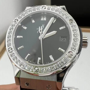 Best HB Factory Replica Hublot Classic Fusion 33MM Black Dial For Sale - Replica Watch Wholesale