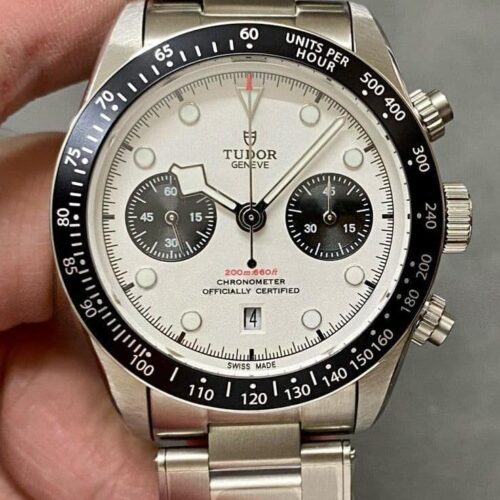 Best M+ Factory Replica Tudor Black Bay M79360N-0002 Silver strap For Sale - Replica Watch Wholesale