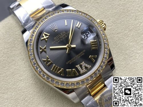 902