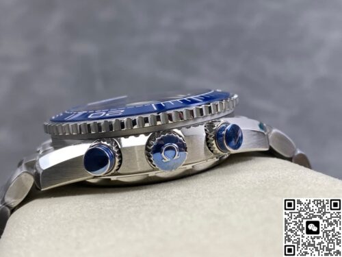 13418969302940483